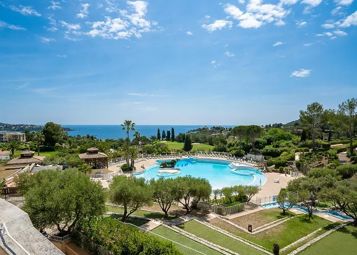 Apartment Le Belvedere - R4 125 By Interhome *