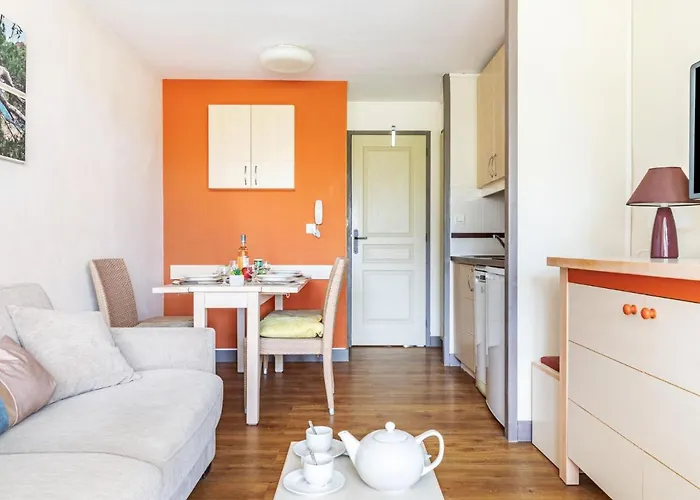 Le Belvedere - R4 125 By Interhome Apartment *