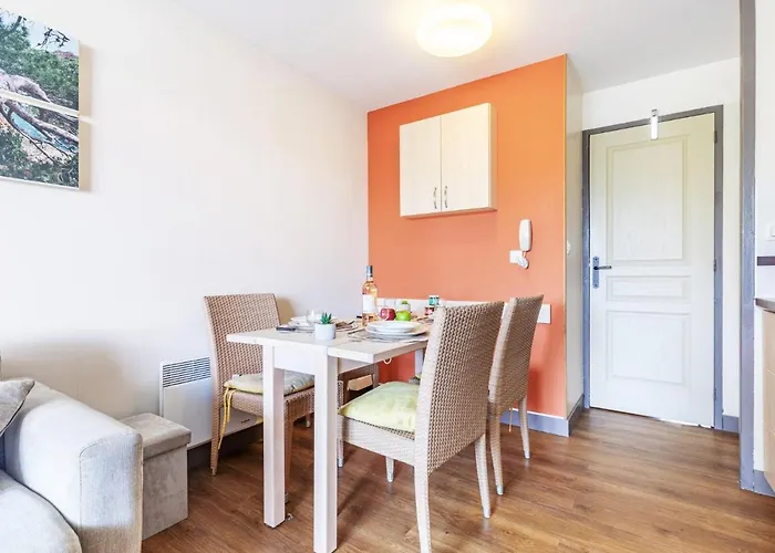 Le Belvedere - R4 125 By Interhome Apartment Saint-Raphaël